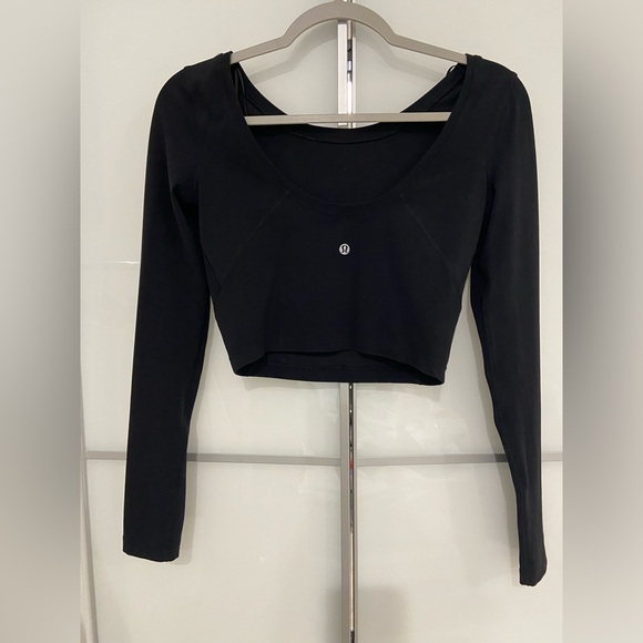 lululemon athletica Black Long Sleeve Crop Top - Picture 1 of 4